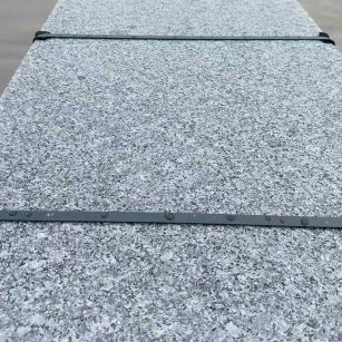 湖南 芝麻黑火烧面毛板，条板，半成品