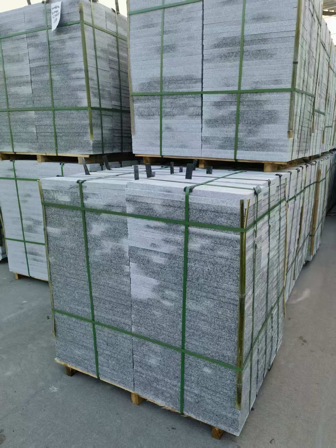 湖南 芝麻白地铺石材