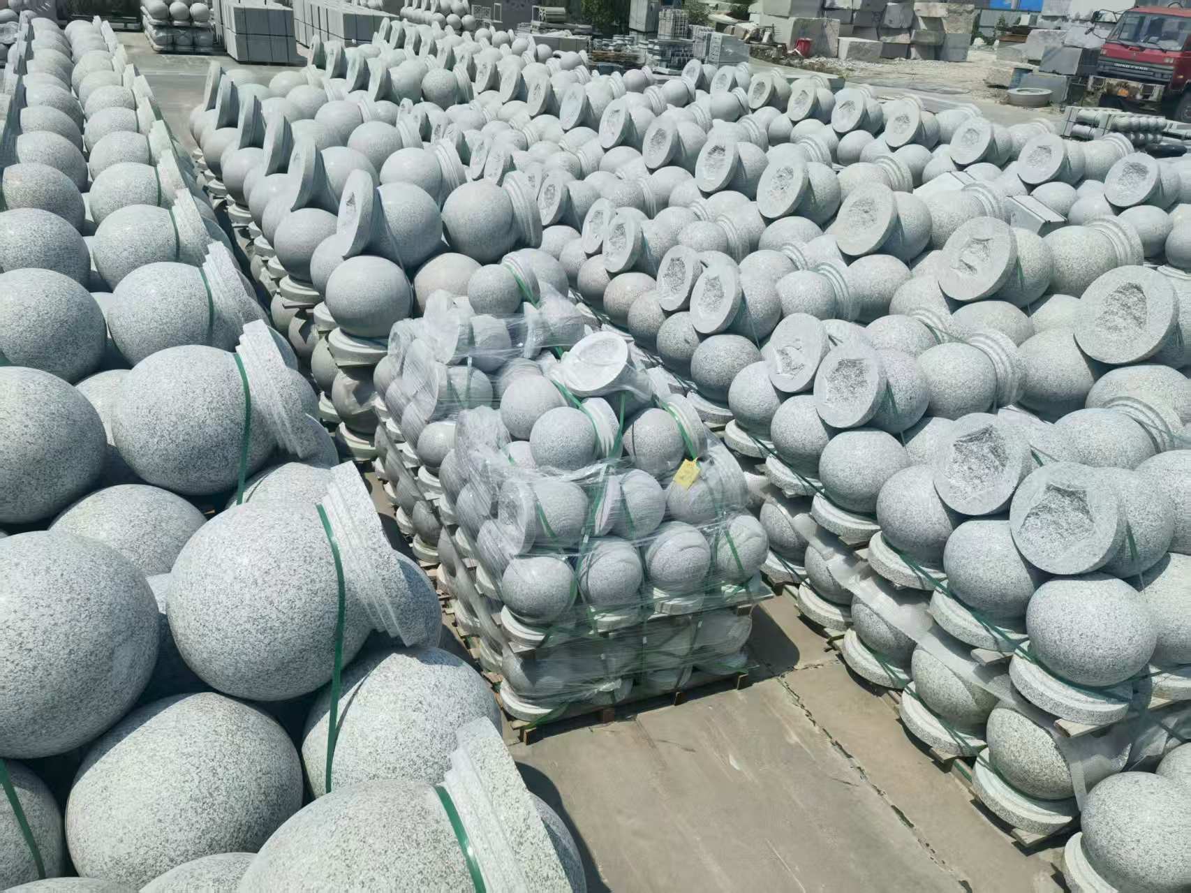 湖南 花岗岩实心圆球，石球，挡车球，挡车石，车止石，路障石。